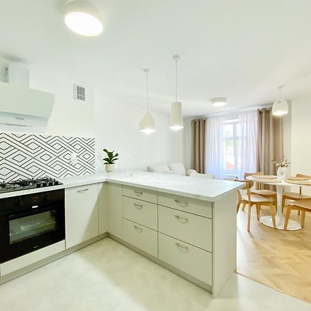 Apartament Bialy يلينيا غورا المظهر الخارجي الصورة